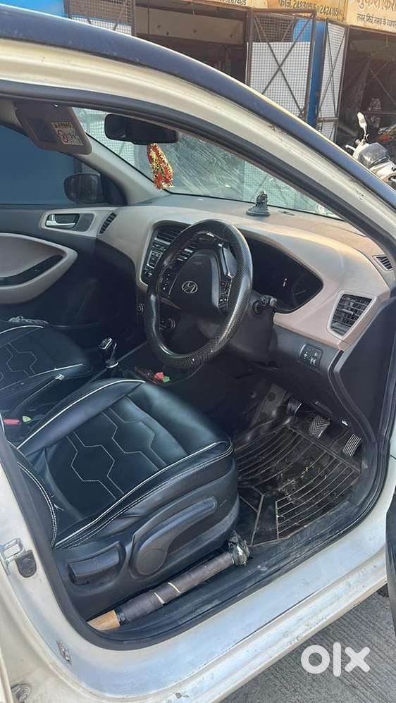 Hyundai I20 2015 Diesel 150000 Km Driven