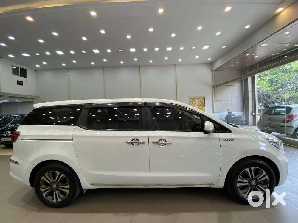 Kia Carnival Premium 8 Str, 2020, Diesel