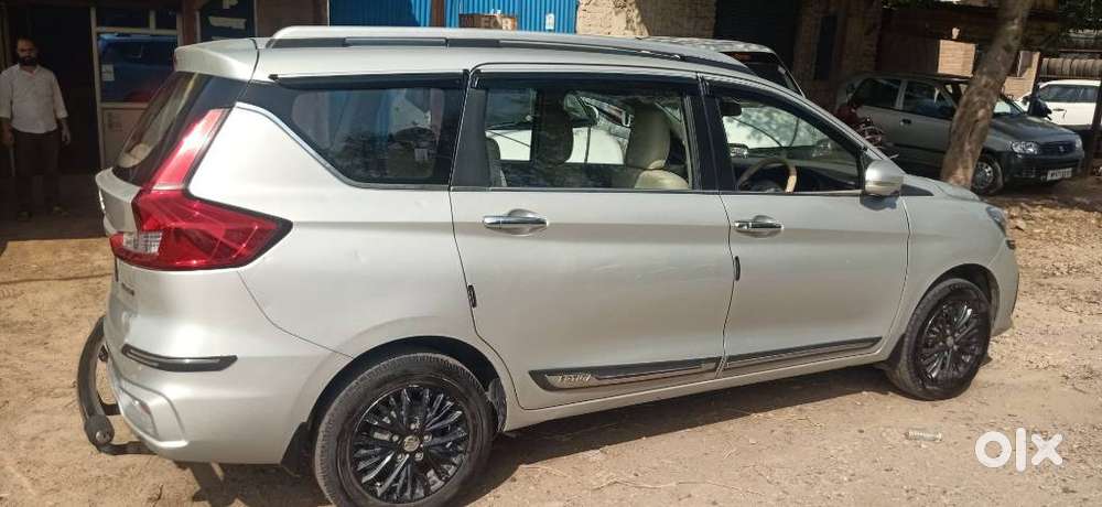 Maruti Suzuki Ertiga 1.5 Vxi, 2021, Petrol