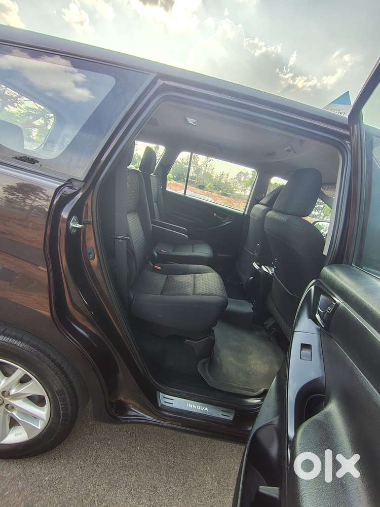 Toyota Innova Crysta 2.8 Gx At 7 Str, 2018, Diesel