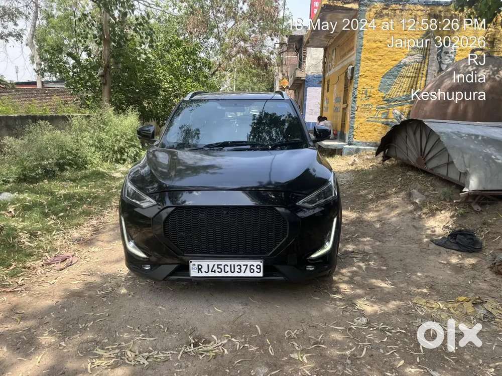 Premium Feel Suv