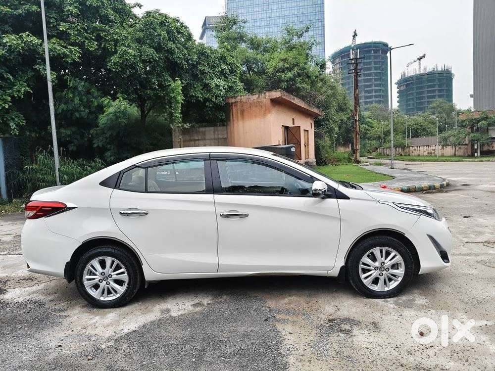 Toyota Yaris Vx Cvt, 2018, Petrol
