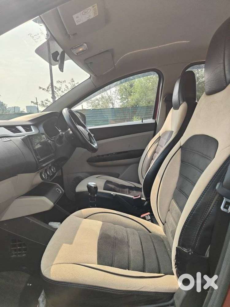 Renault Triber Rxz, 2019, Petrol