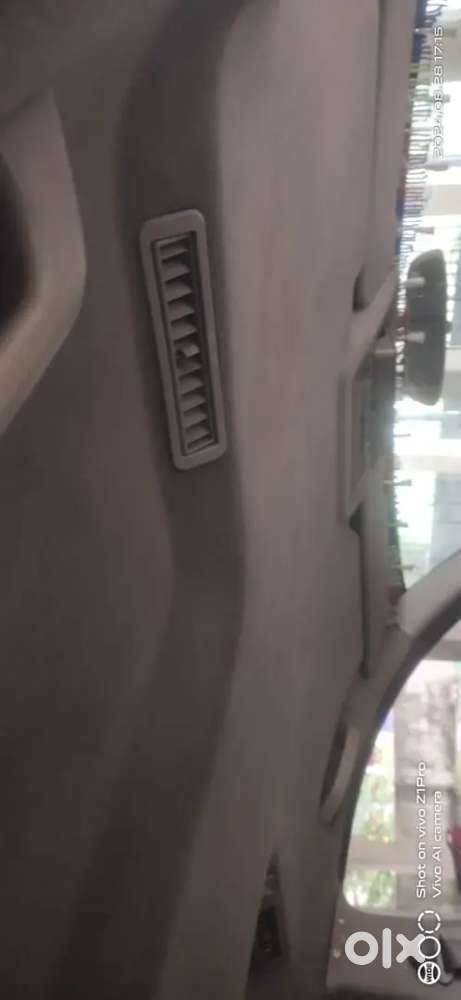 I'm Selling Mahindra Xylo D4