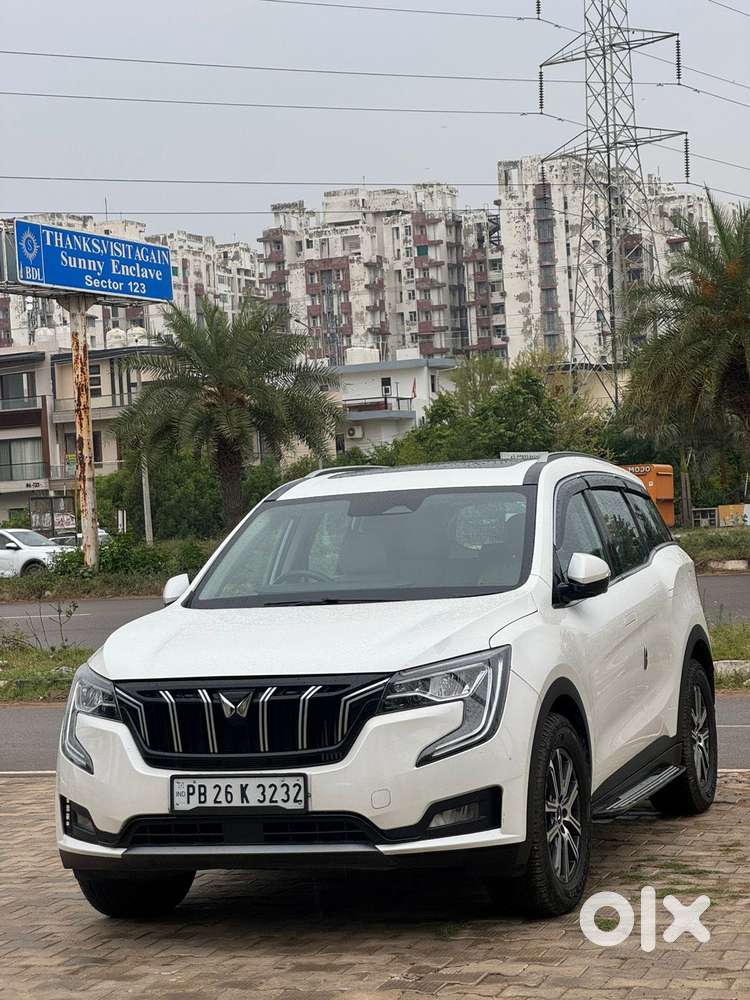 Mahindra Xuv700 2.2 Ax 7 Diesel At Luxury Pack Str Awd, 2024, Diesel