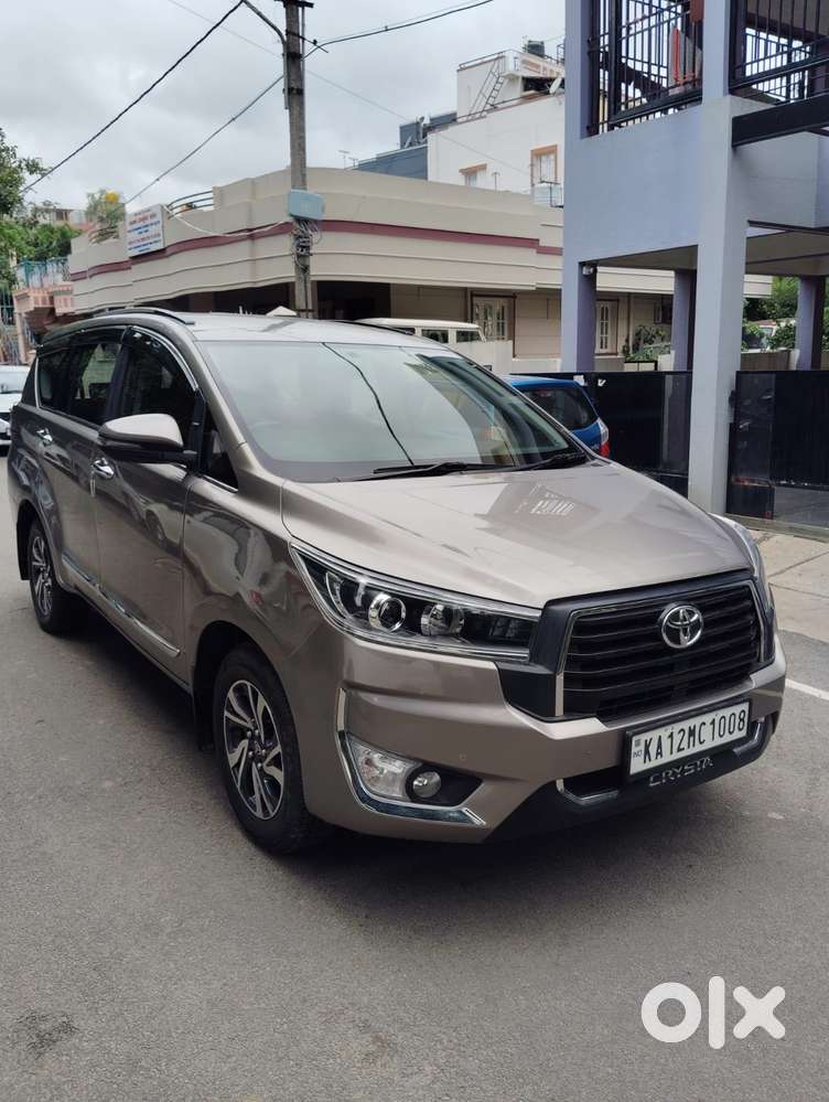 Toyota Innova Crysta 2.4 V, 2024, Diesel