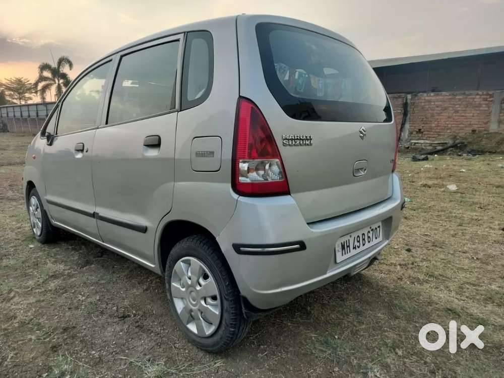 Maruti Suzuki Zen Estilo Lxi Bs Iv, 2013, Petrol