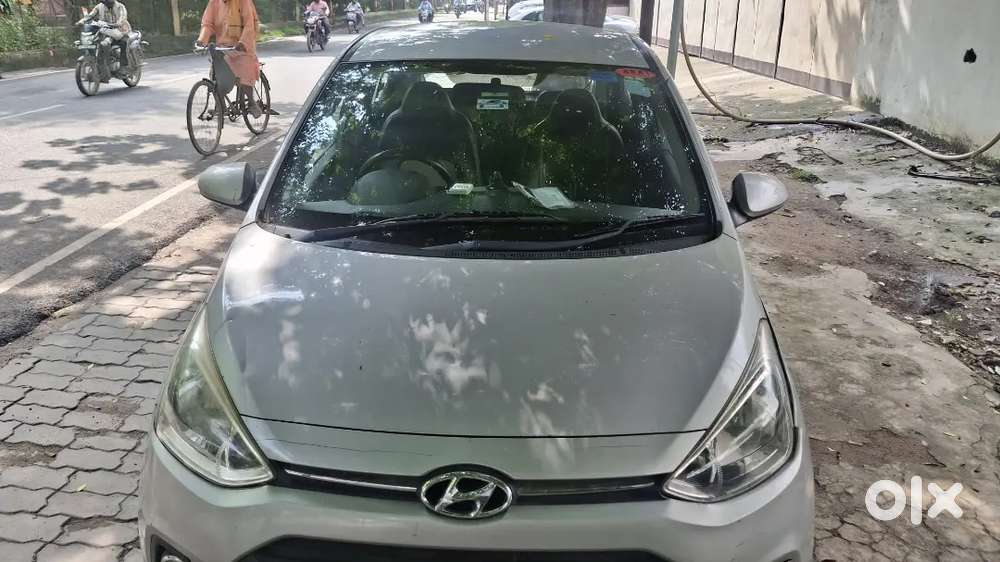 Hyundai Grand I10 2015 Variant Petrol