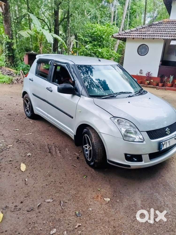 Maruti Suzuki Swift 2009 Petrol