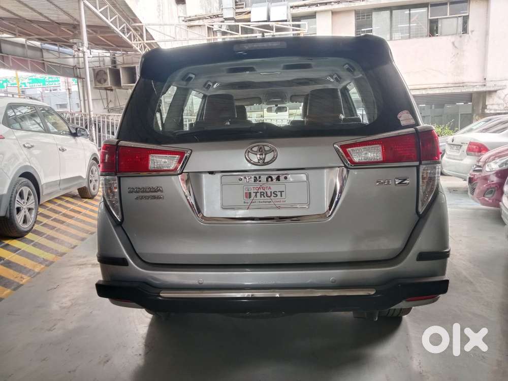 Toyota Innova Crysta 2.8z Automatic, 2016, Diesel