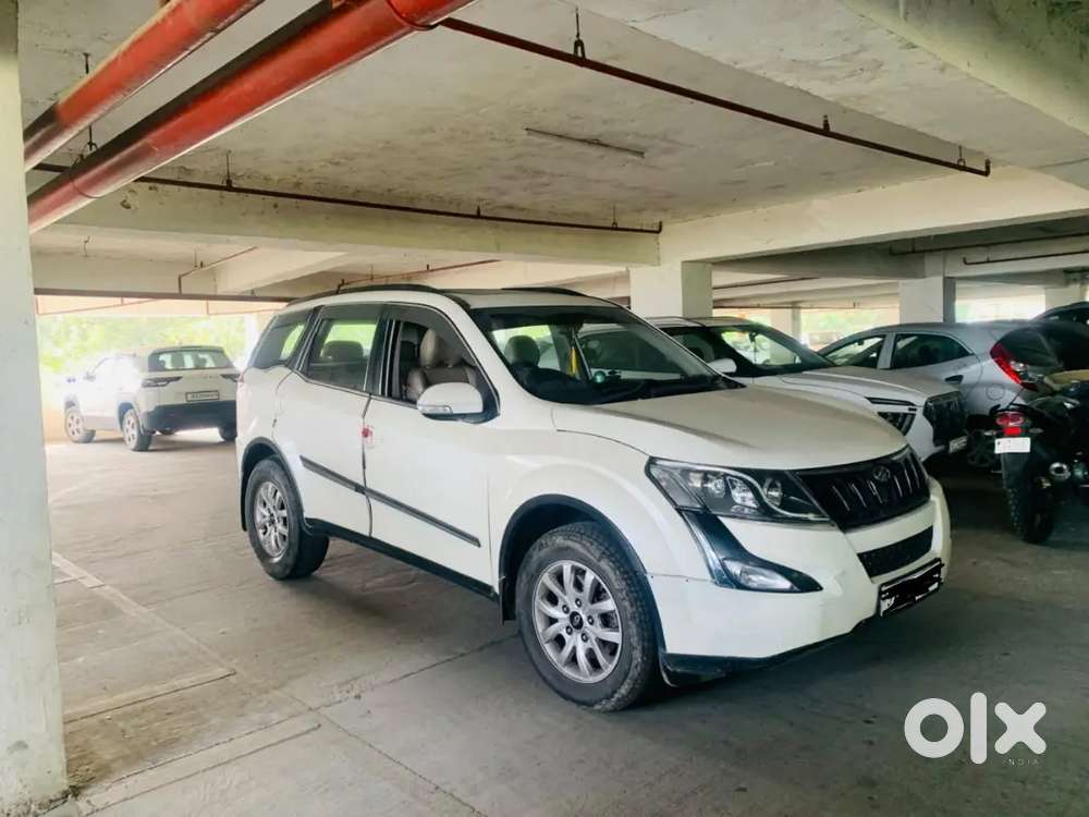 Mahindra Xuv500 2.2 W10 2018 Year