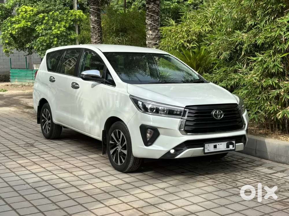 Toyota Innova Crysta [2020-ongoing] 2.4 Zx 7 Str, 2022, Diesel