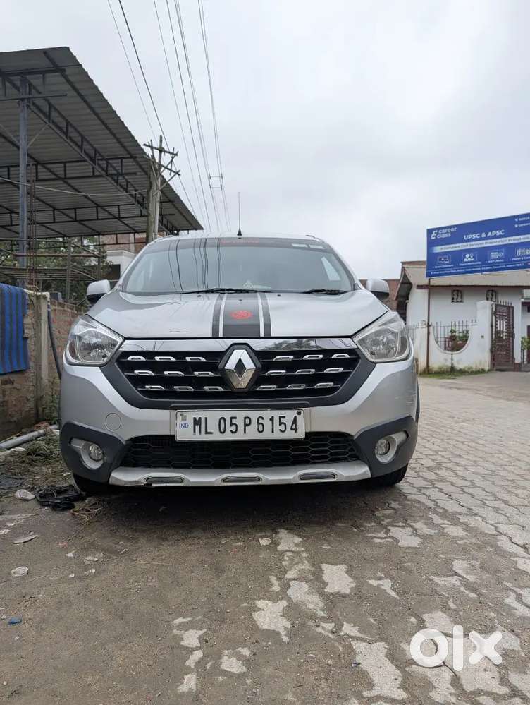 Renault Lodgy 2017 Diesel 150000 Km Driven