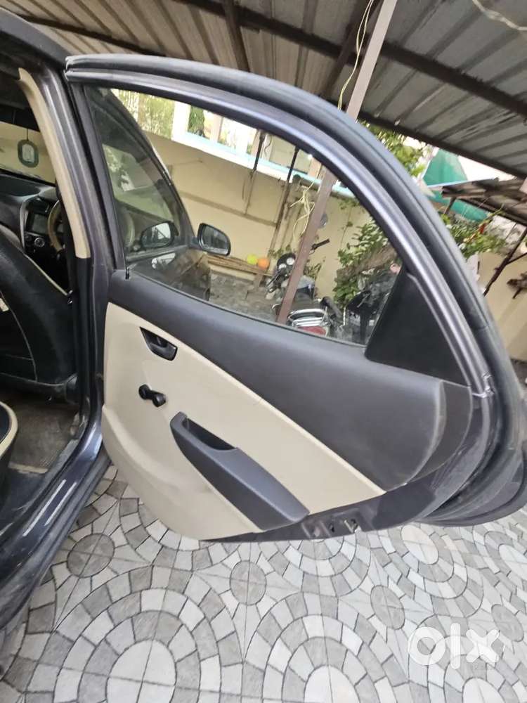Hyundai Eon Sportz 2016
