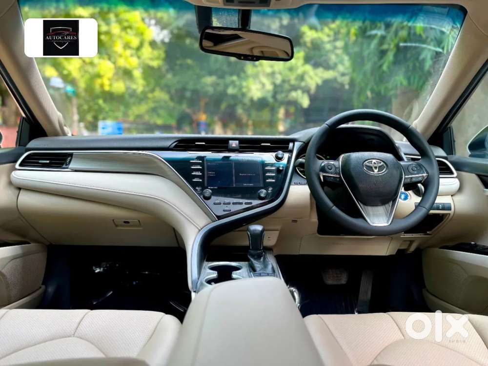 Toyota Camry Hybrid, 2021, Petrol