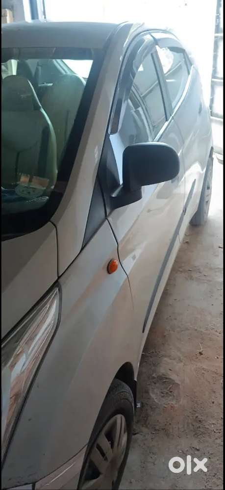 Hyundai Eon 2012 Petrol Well Maintained