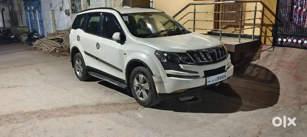 Mahindra Xuv500 2012 Diesel 144525 Km Driven