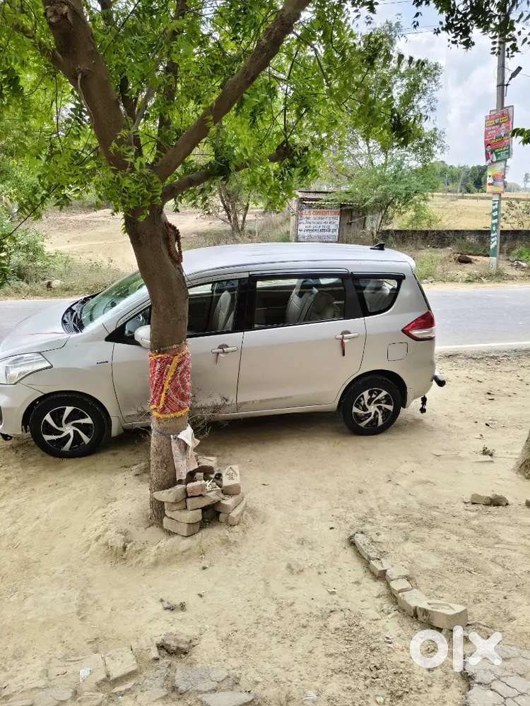 Maruti Suzuki Ertiga 2013 Diesel 105000 Km Driven