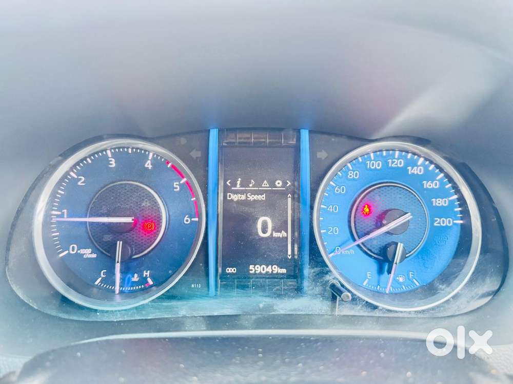 Toyota Fortuner 4x2 At 2.7 Petrol, 2022, Diesel