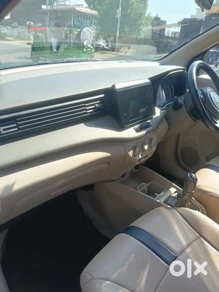 Maruti Suzuki Ertiga 2021 105000 Km Driven And Near N Clean Condition
