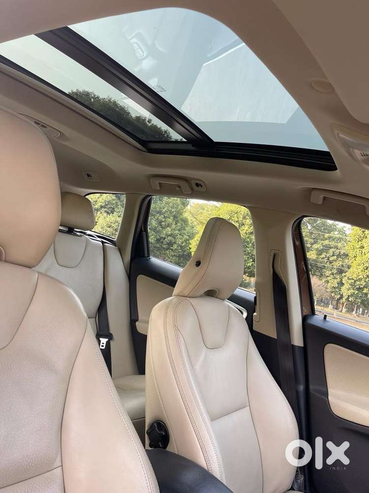 Volvo Xc60 D5 Awd Automatic, 2013, Diesel