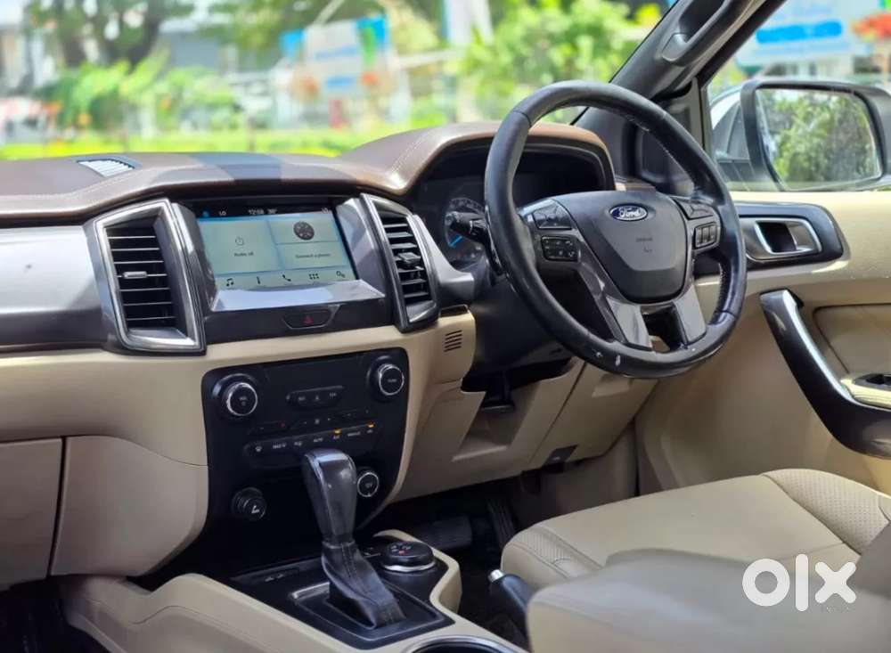 Ford Endeavour 3.2 Titanium At 4x4, 2017, Diesel