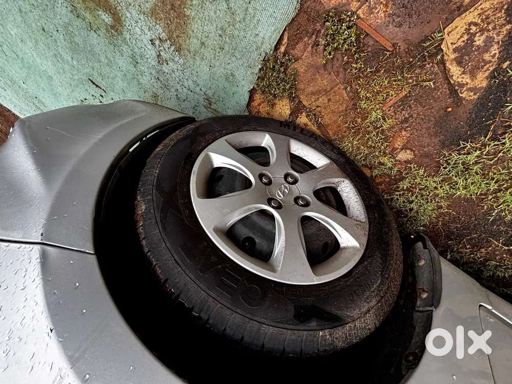 Hyundai Verna 2011 Petrol Well Maintained