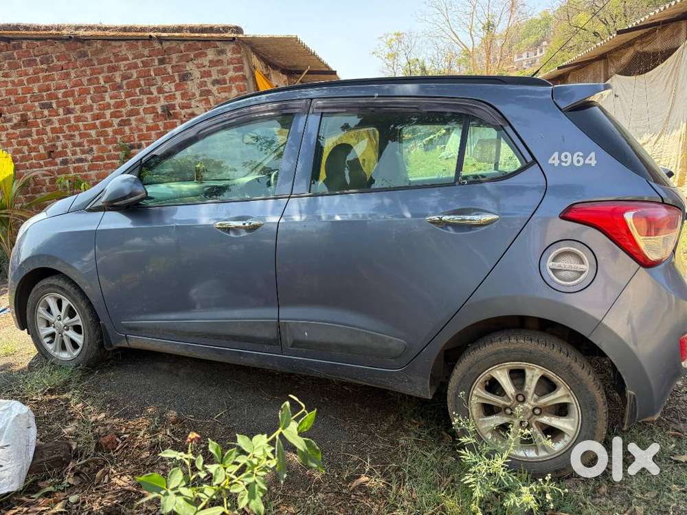 Grand I10 Asta Top Model Petrol