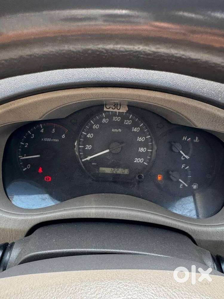 Toyota Innova 2.5 G (diesel) 7 Seater, 2013, Diesel