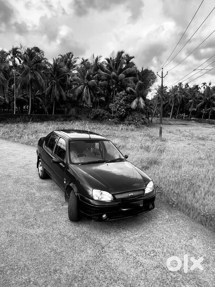 Ford Ikon 1.3 Petrol 2004