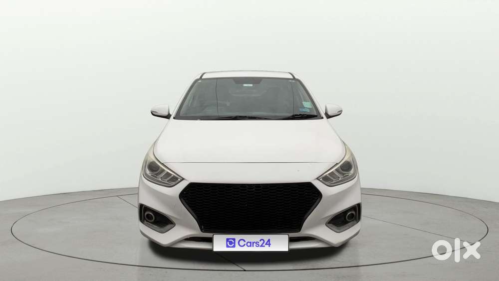 Hyundai Verna 1.6 Vtvt Sx, 2017, Petrol