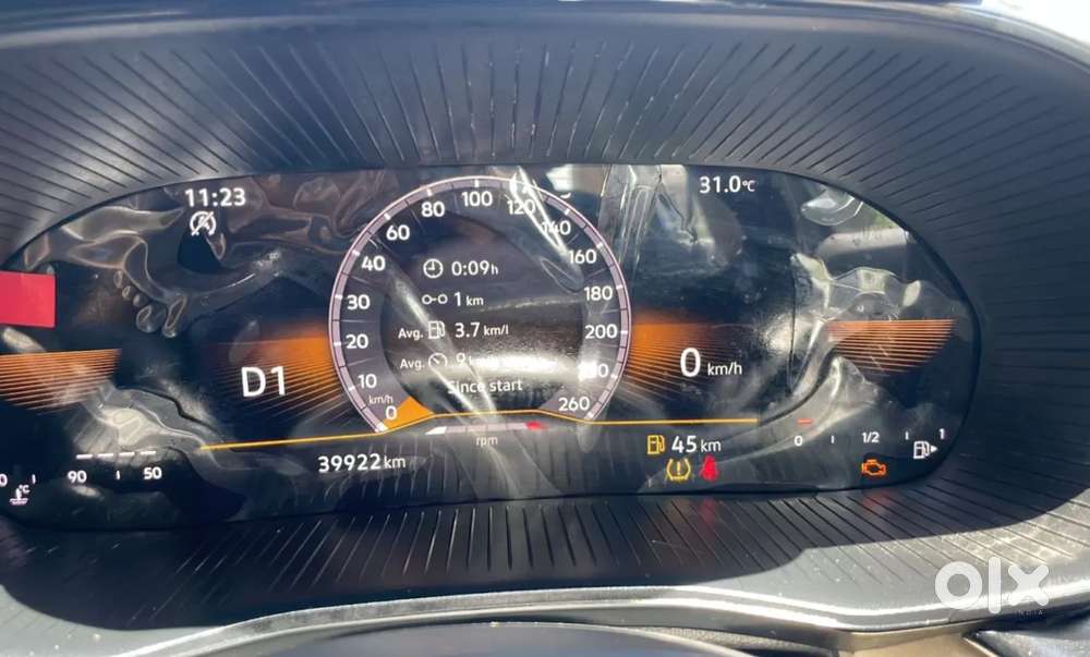 Skoda Slavia Style 1.0l Tsi At, 2024, Petrol