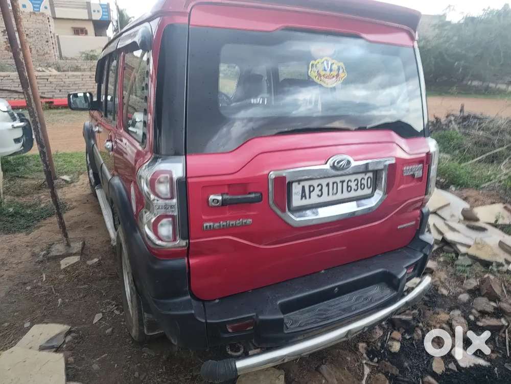 Mahindra Scorpio 2.2 S4 2017 Diesel Manual