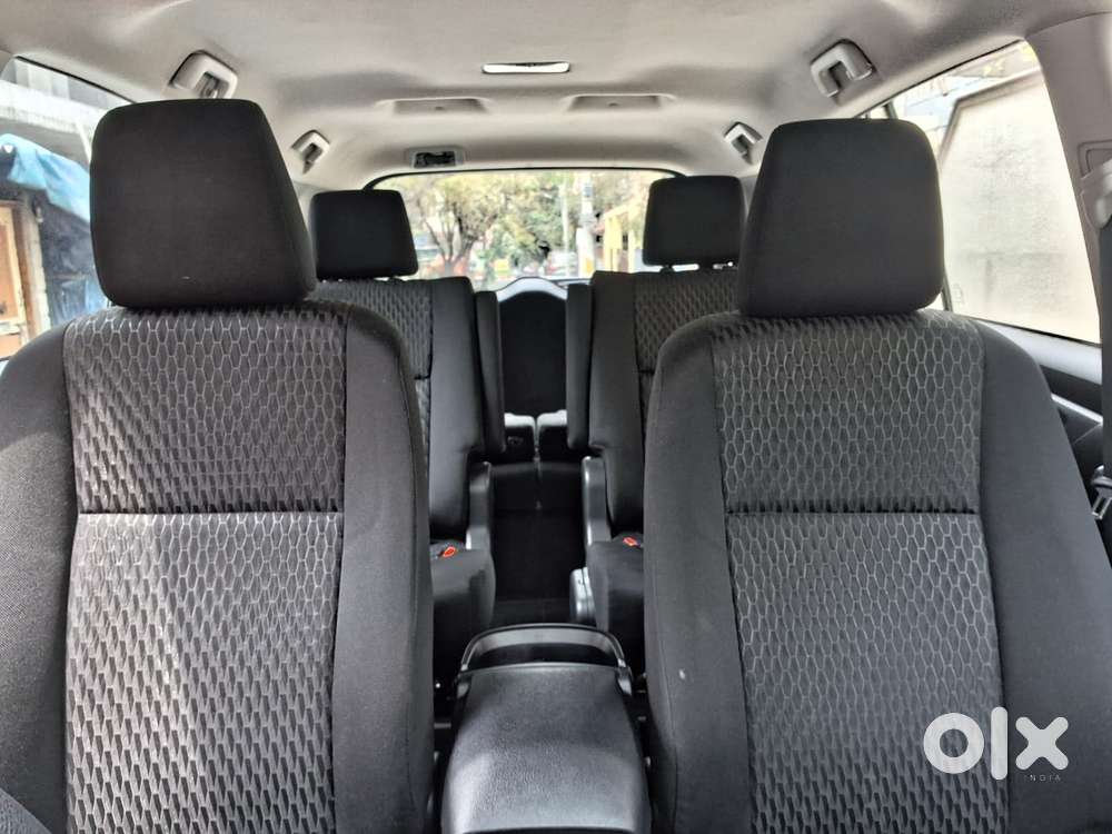 Toyota Innova Crysta