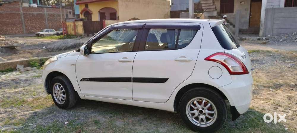 Maruti Suzuki Swift 2015 Model Ddis Vdi Well Maintained