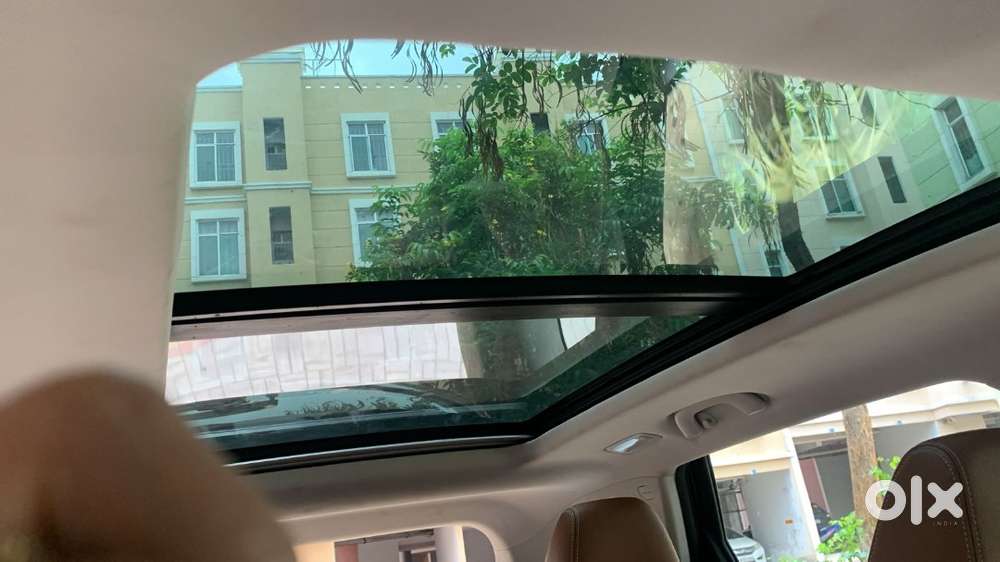 Mg Hector Plus - Dct Petrol