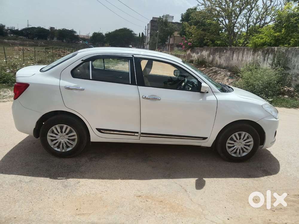 Maruti Suzuki Dzire 1.2 Vxi, 2019, Petrol