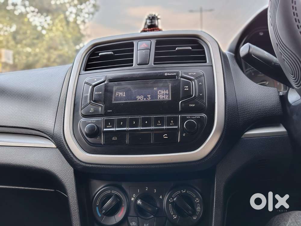 Maruti Suzuki Brezza 1.5 Lxi Smart Hybrid, 2021, Petrol