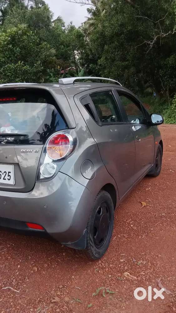 Chevrolet Beat 2011 Petrol 31800 Km Driven