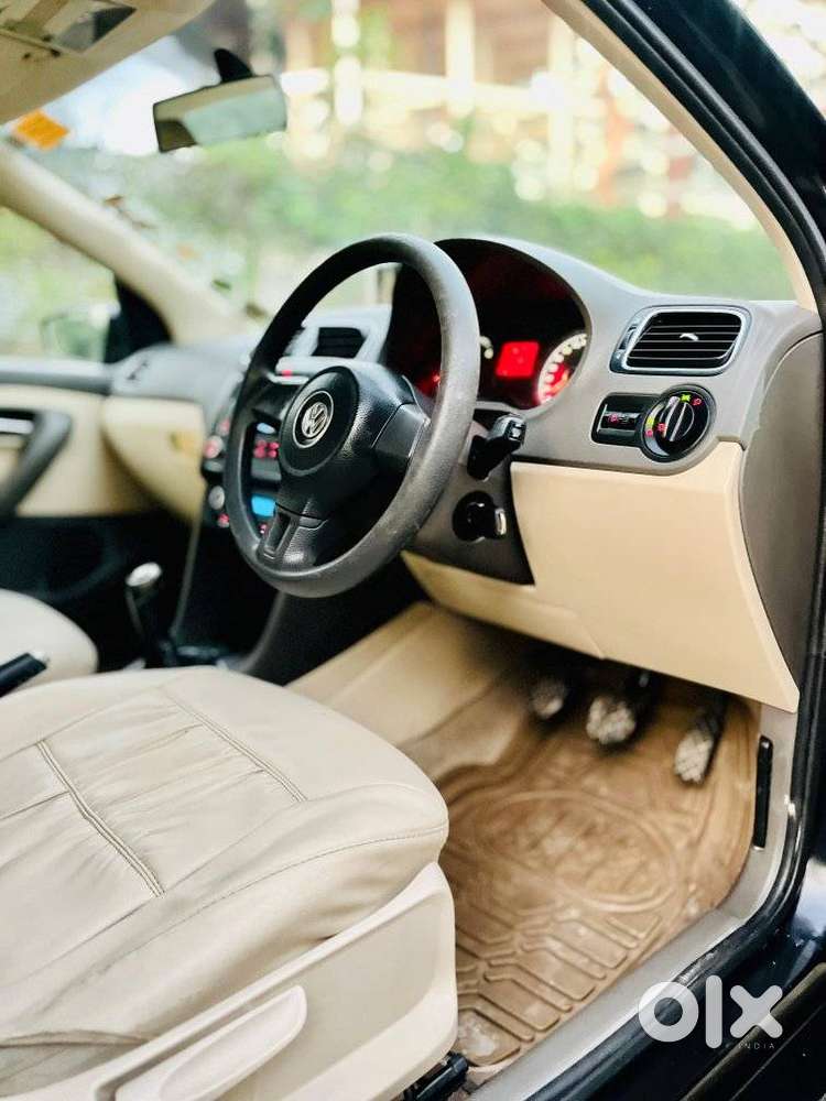 Volkswagen Vento 2010-2013 New Diesel Highline, 2011, Diesel