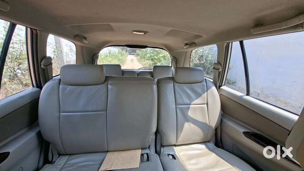Toyota Innova 2.5 Vx (diesel) 8 Seater, 2013, Diesel