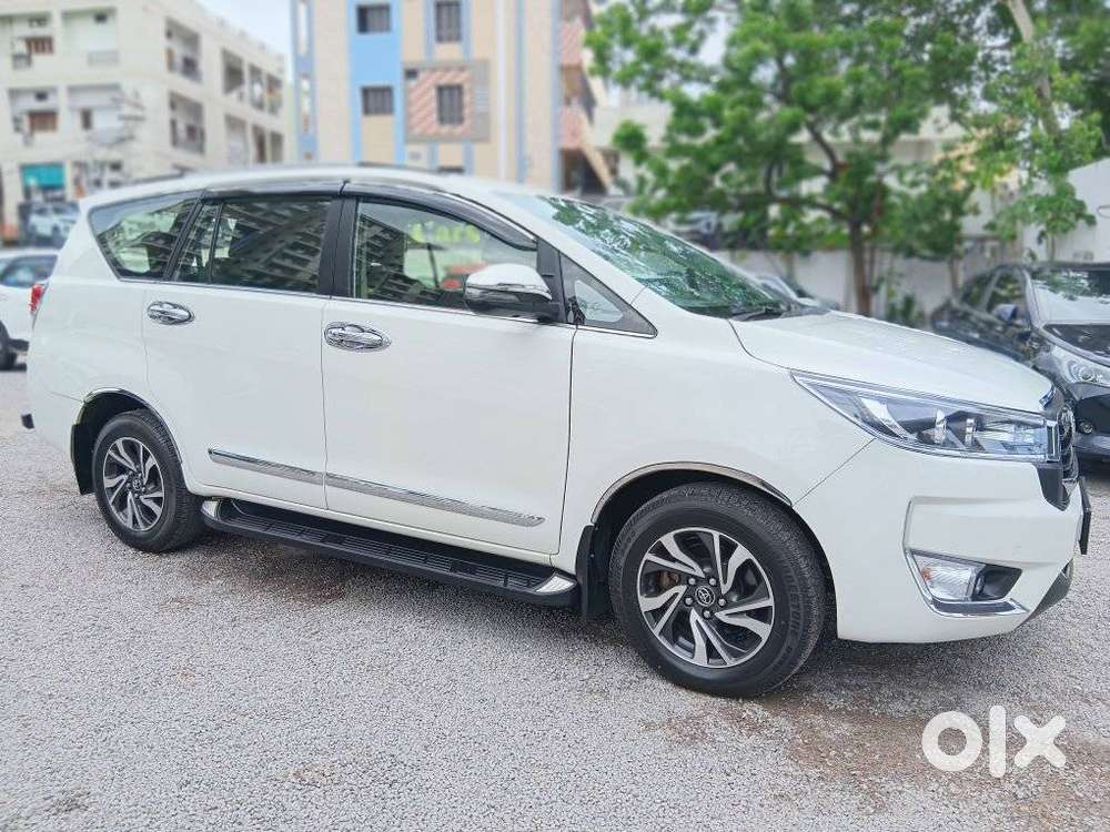 Toyota Innova Crysta 2.4 V 7 Str, 2021, Diesel