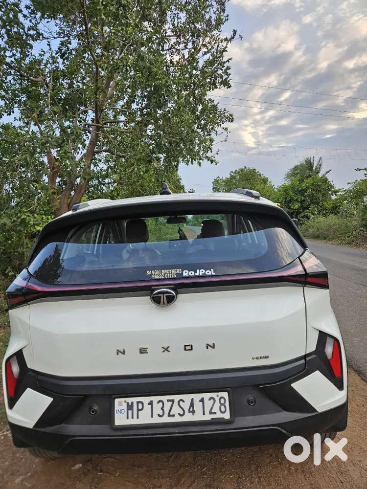 Tata Nexon 2025