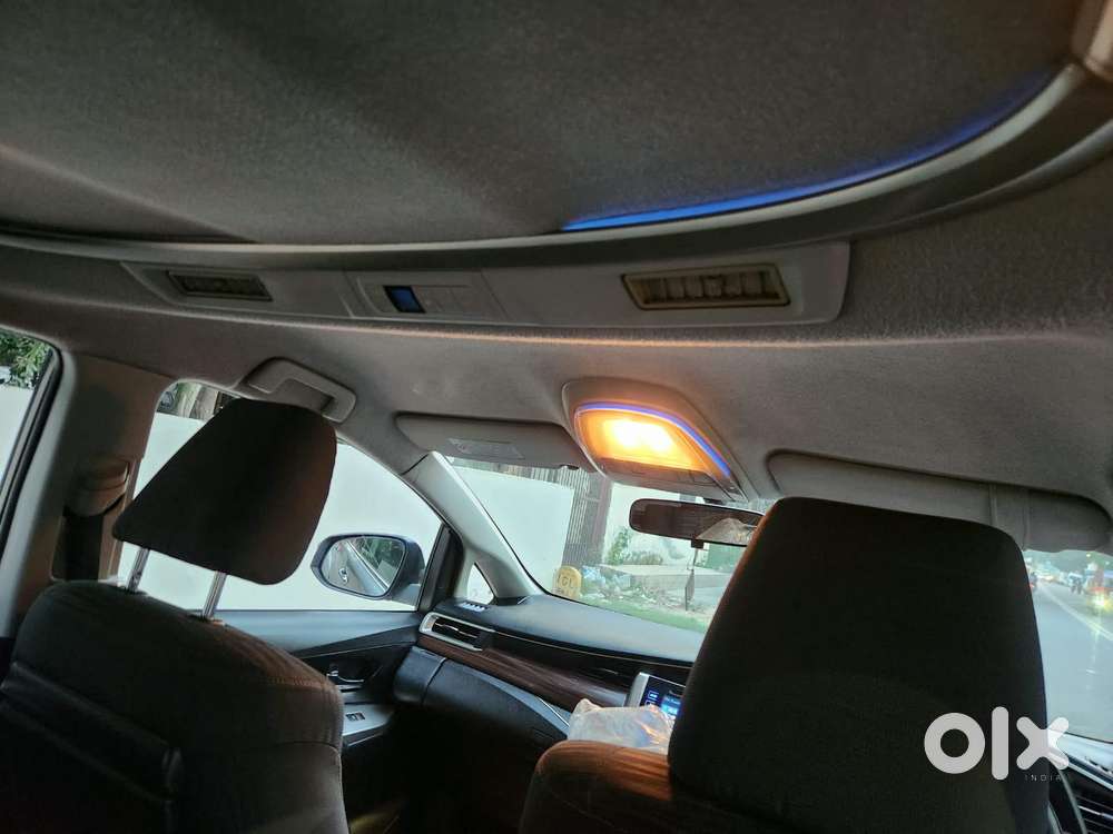 Toyota Innova Crysta 2.4 Vx Mt, 2016, Diesel