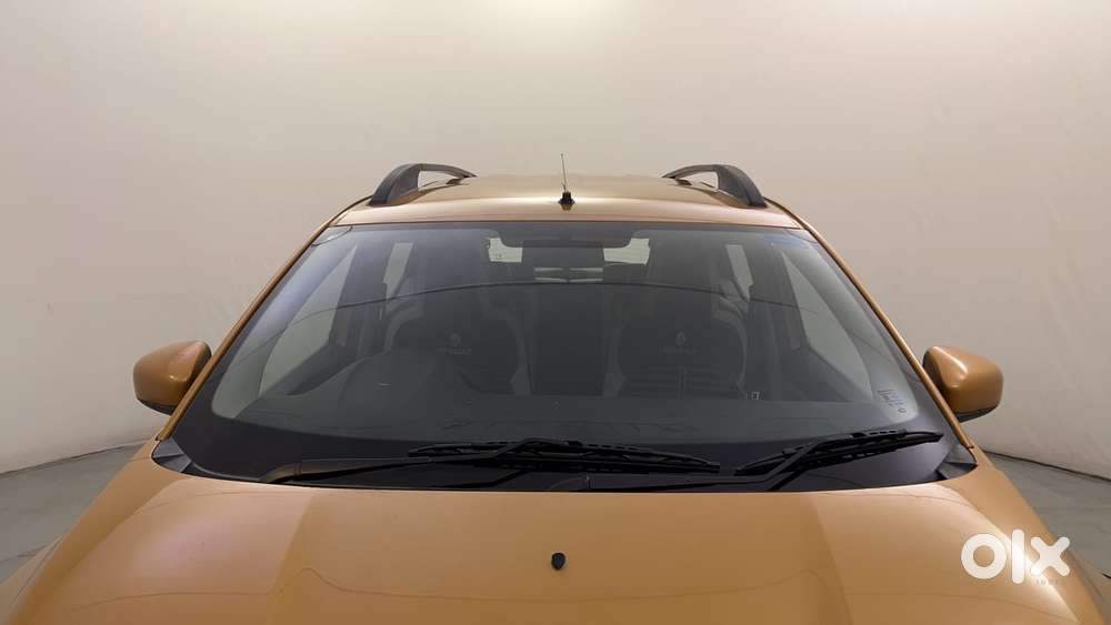 Renault Triber Rxz, 2020, Petrol