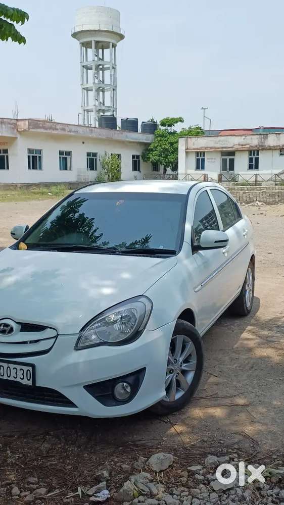 Hyundai Verna 2011 Diesel Well Maintained