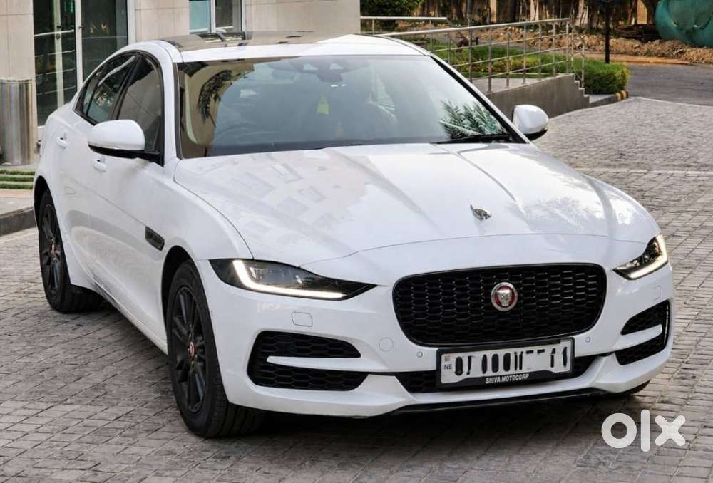 Jaguar Xe Pure, 2021, Petrol