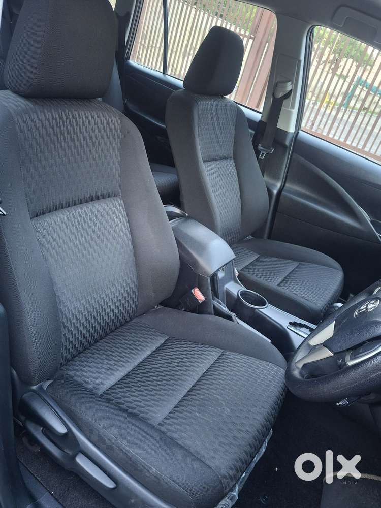 Toyota Innova Crysta 2.7 Gx At, 2020, Petrol