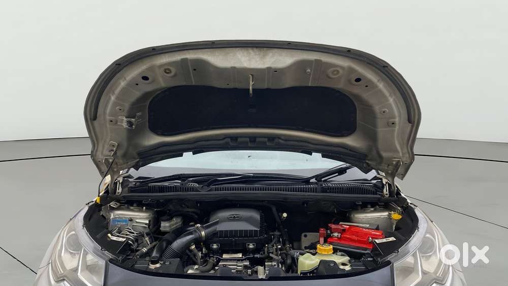 Tata Nexon 1.2 Revotron Xza Plus, 2020, Petrol