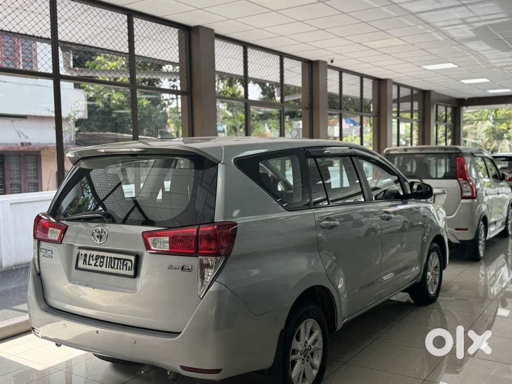 Toyota Innova Crysta 2.8 Gx At 8s, 2017, Diesel